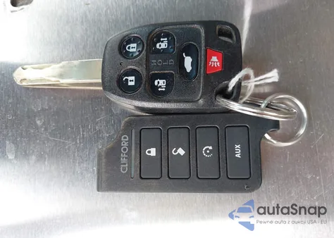 2011 Honda Odyssey Ex-L from USA, damaged, VIN 5FNRL5H63BB050187